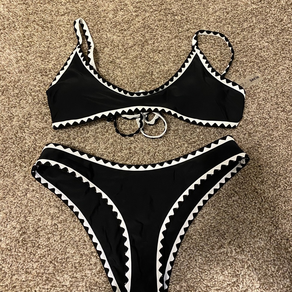 Black and White Bikini Set